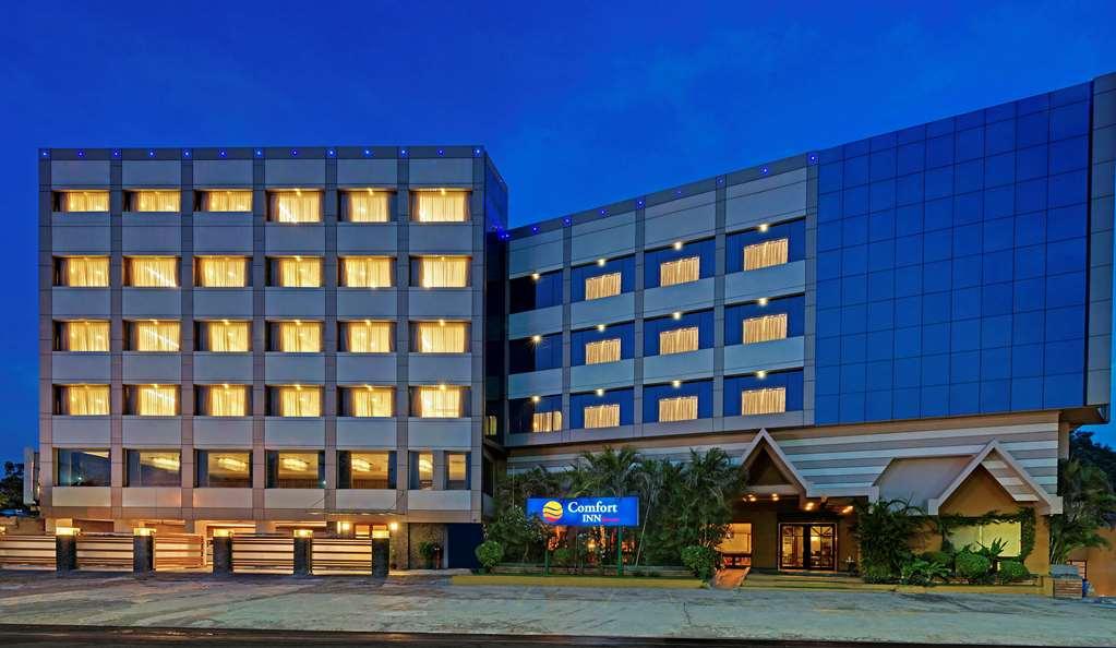 Comfort Inn Sunset Ahmadabad Zewnętrze zdjęcie