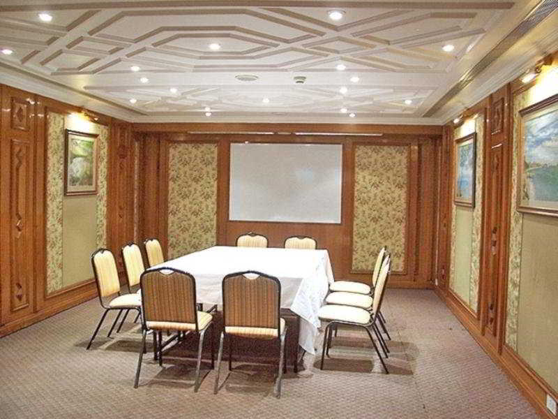 Comfort Inn Sunset Ahmadabad Zewnętrze zdjęcie